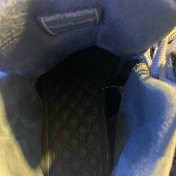 Air Jordan 11 Retro Premium 'Grey Suede' - Picture 4 of 6